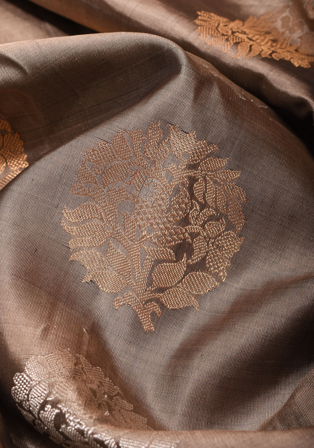 Gray Brown Gadwal with Damask Zari Motifs and Green Borders| SILK MARK CERTIFIED