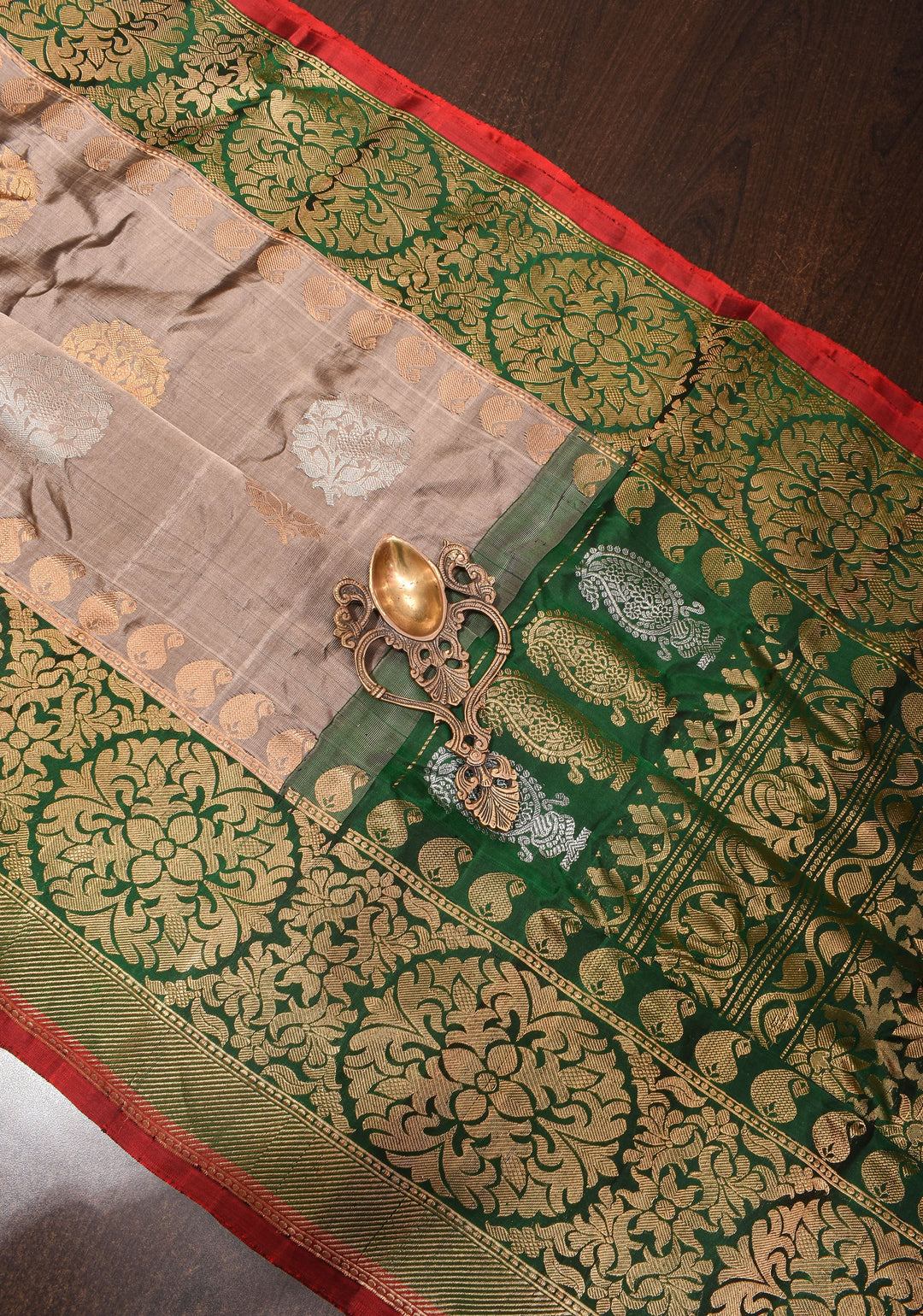 Gray Brown Gadwal with Damask Zari Motifs and Green Borders| SILK MARK CERTIFIED