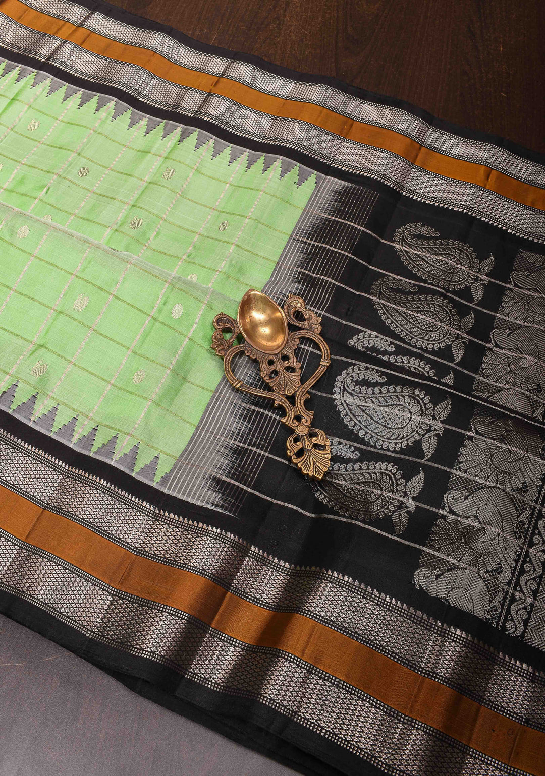 Pista Green Gadwal Pure Silk Saree with Zari Checks, Buttas and Contrast Border  | SILK MARK CERTIFIED