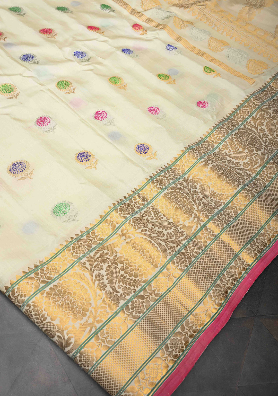 Off White Gadwal Pure Silk Saree with Meenakari Buttas and Zari Border | SILK MARK CERTIFIED