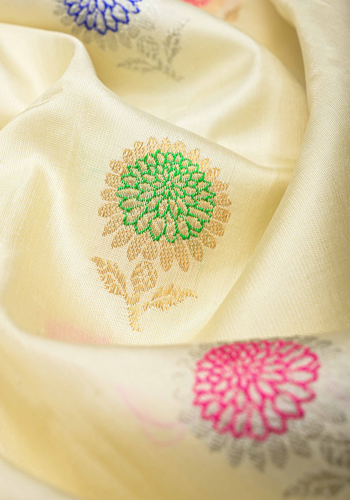 Off White Gadwal Pure Silk Saree with Meenakari Buttas and Zari Border | SILK MARK CERTIFIED