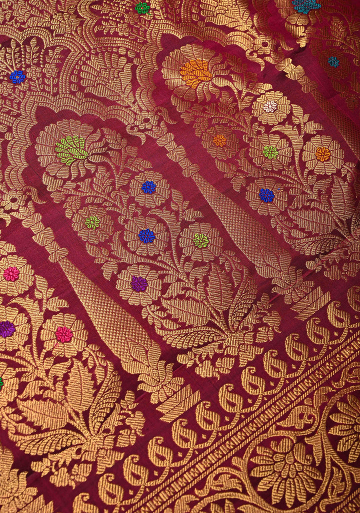 Green Gadwal Pure Silk Saree with Floral Brocade and Contrast Zari Border | SILK MARK CERTIFIED
