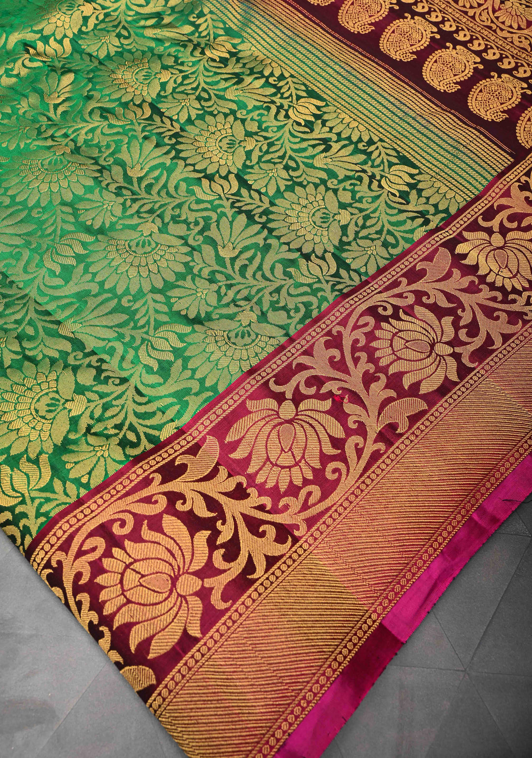 Green Gadwal Pure Silk Saree with Floral Brocade and Contrast Zari Border | SILK MARK CERTIFIED