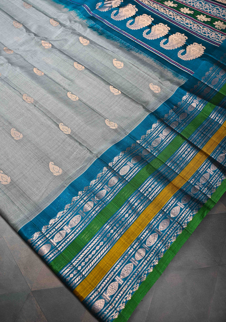Gadwal Silk Cotton Saree in Gray With Zari Border with Contrast Zari Border