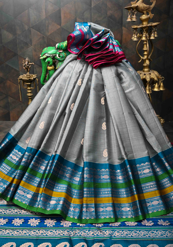 Gadwal Silk Cotton Saree in Gray With Zari Border with Contrast Zari Border