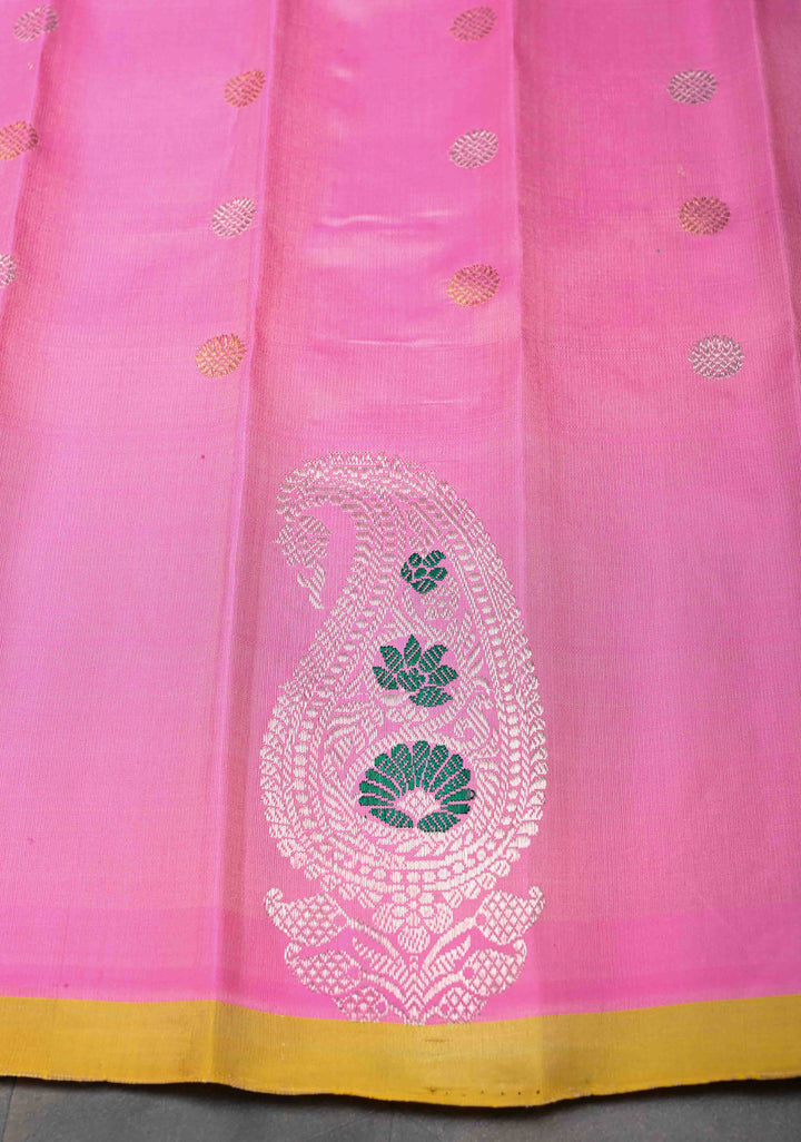 frost mint Green Gadwal Pure Silk Saree with Dual tone Buttas and Distinct Meenakari Paisley Border, Pallu | SILK MARK CERTIFIED