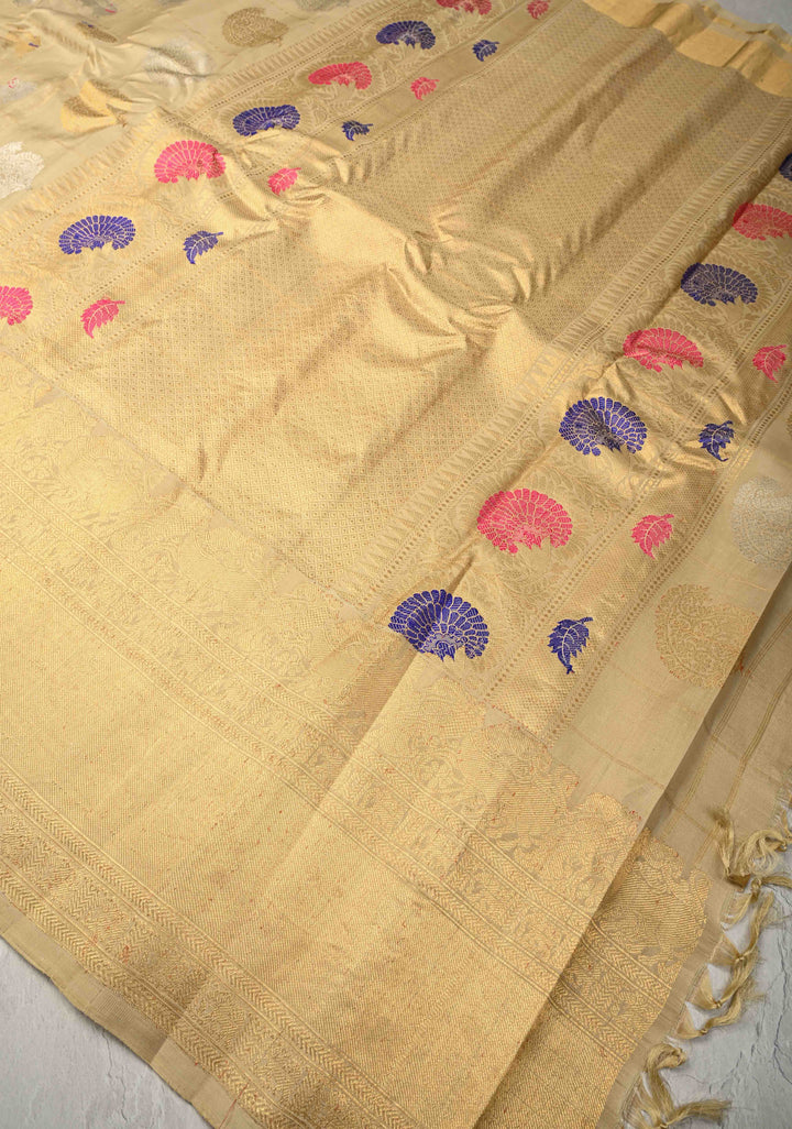 Pre-order Beige Zari Checks on Pure Kalanjali Gadwal Silk Saree with 2 tone Zari Buttas and Wide Zari Border | SILK MARK CERTIFIED