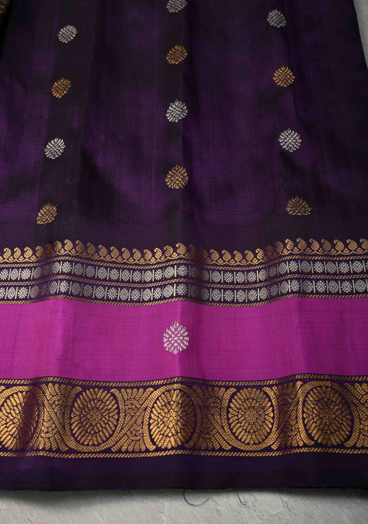 Chartreuse Pure Tissue Gadwal Silk Saree with Meenakari Butta and Zari Border | SILK MARK CERTIFIED