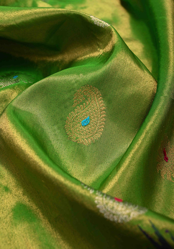 Chartreuse Pure Tissue Gadwal Silk Saree with Meenakari Butta and Zari Border | SILK MARK CERTIFIED