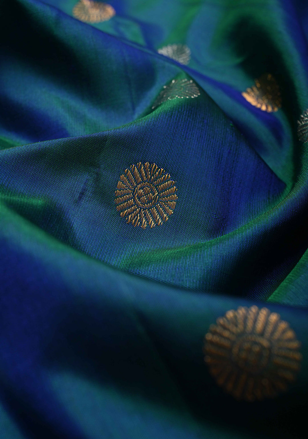Peacock Blue Dual tone Pure Gadwal Silk Saree with Gold-Silver Buttas and Contrast Zari Border | SILK MARK CERTIFIED