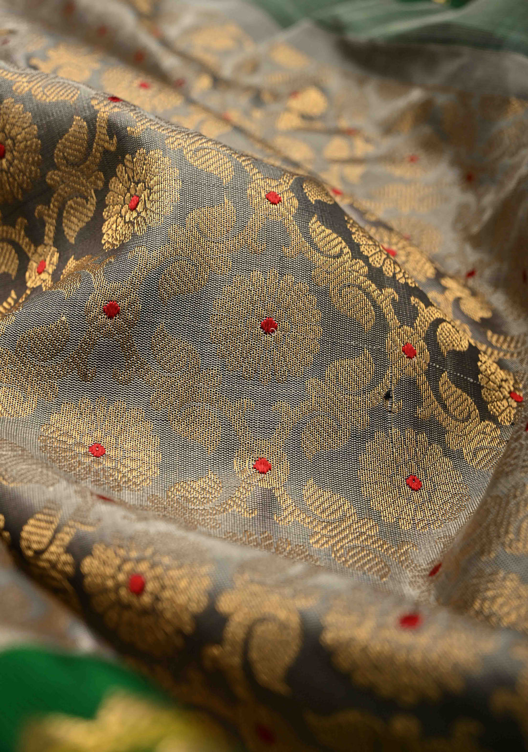 Gray Gadwal Silk Saree with Meenakari Brocade and Ganga Jamuna Border s| SILK MARK CERTIFIED