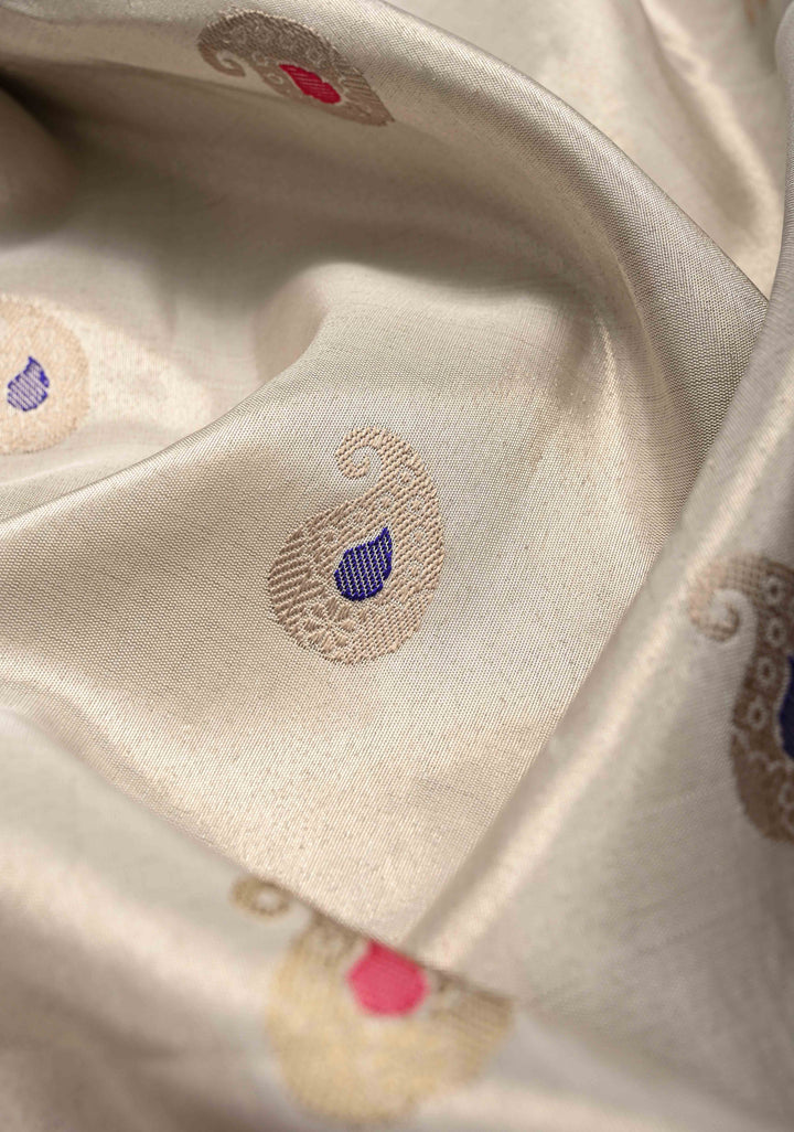 Ivory Pure  Tissue Gadwal Silk Saree with Meenakari Buttas and Zari Border | SILK MARK CERTIFIED