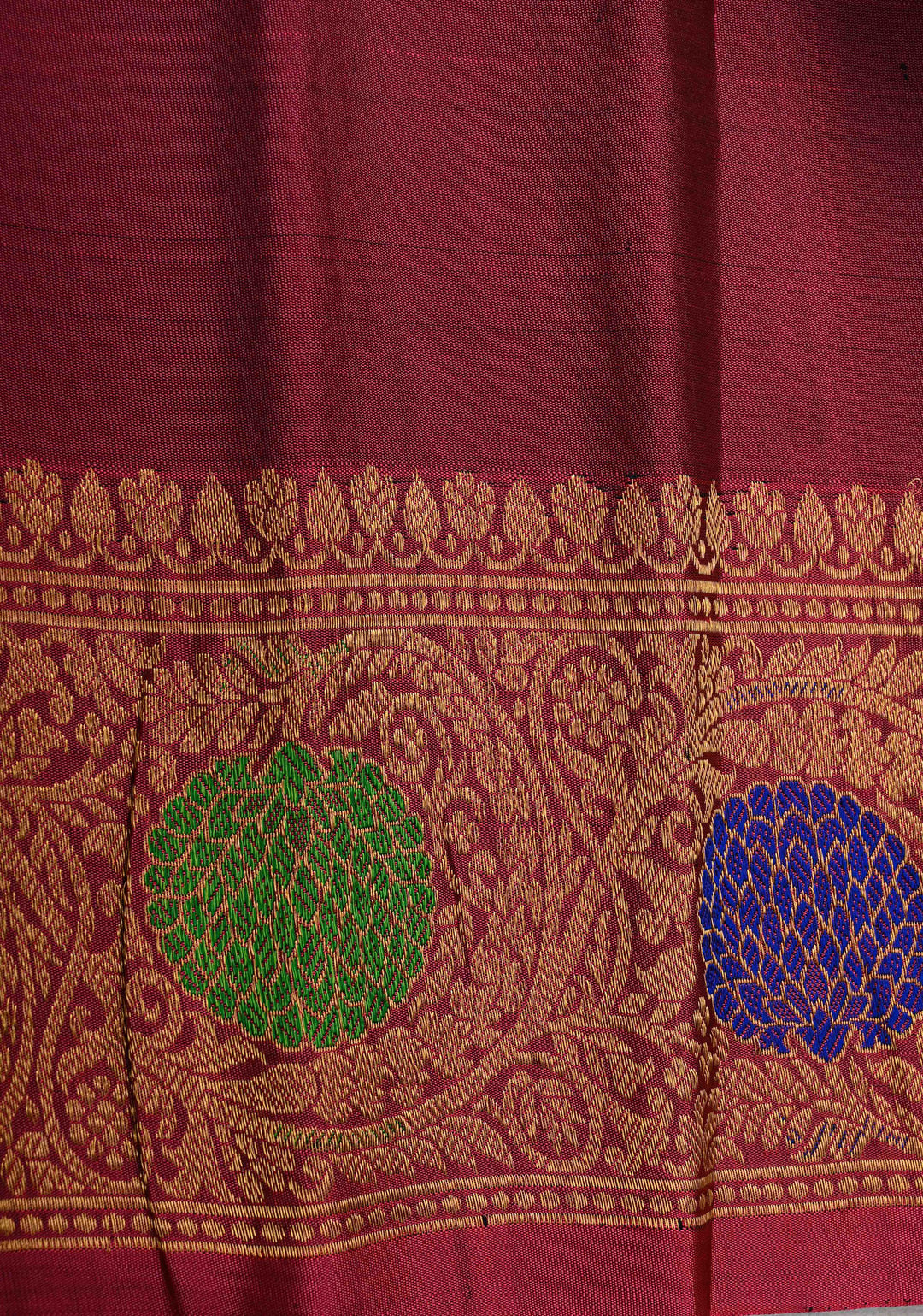 Green Pure Gadwal Silk Saree with Brocade and Contrast Meenakari Border | SILK MARK CERTIFIED