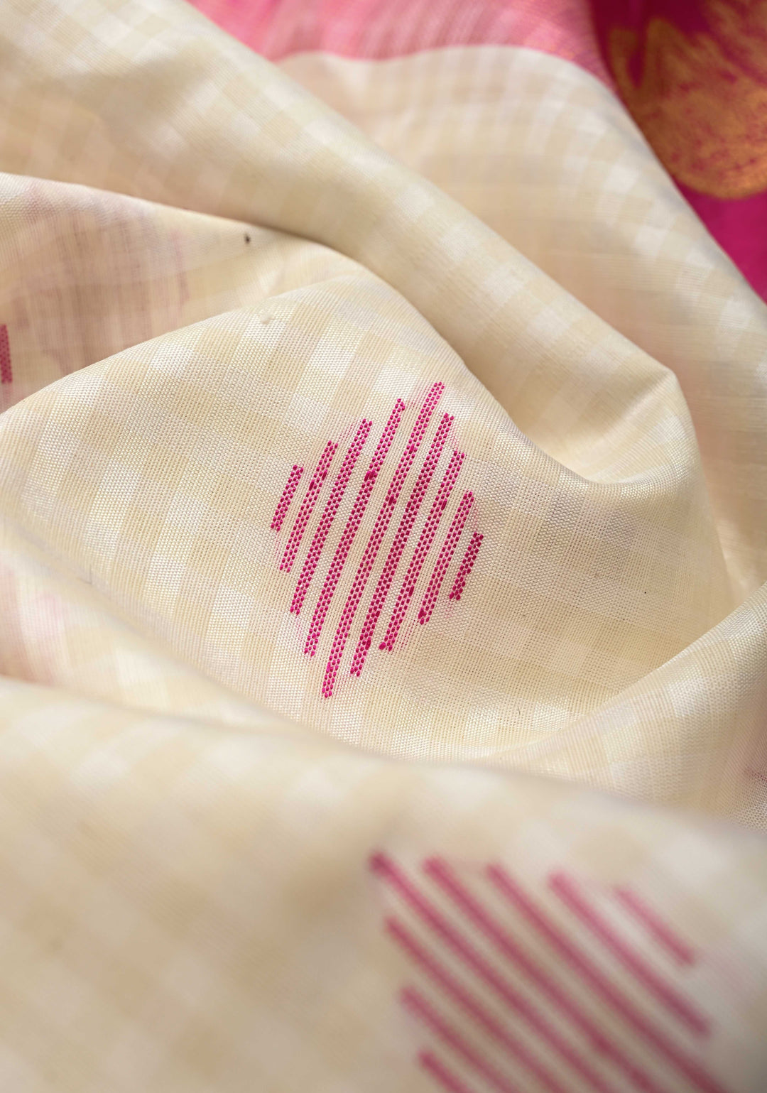 White Checks Pattern on Pure Kora Silk Gadwal Saree with Jamdani Buttas and Contrast Zari Border | SILK MARK CERTIFIED