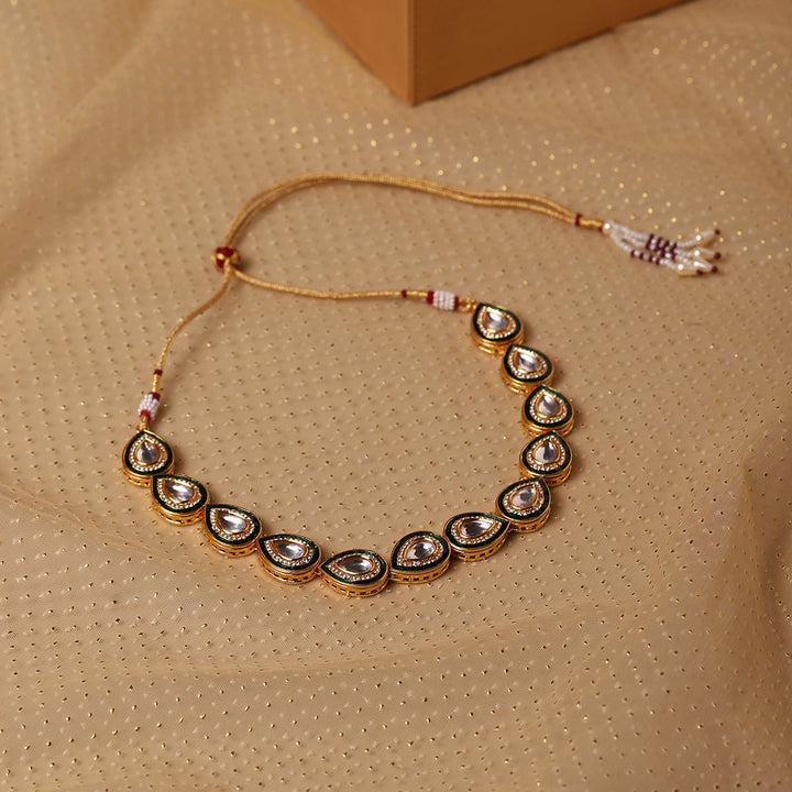 Women's Kundan Necklace | SHOBITAM