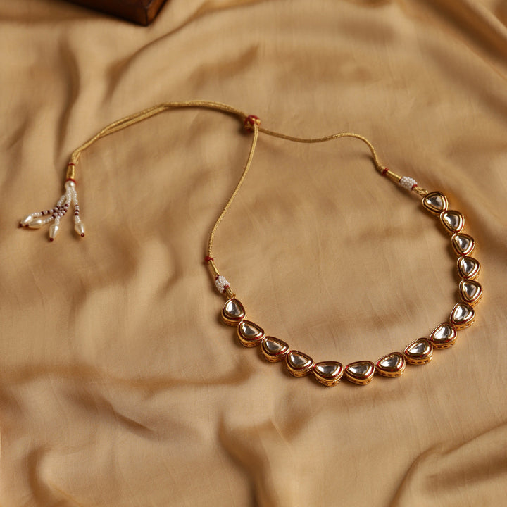 Women's Kundan Necklace | SHOBITAM
