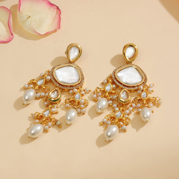 Kundan Earrings with Pearls | SHOBITAM