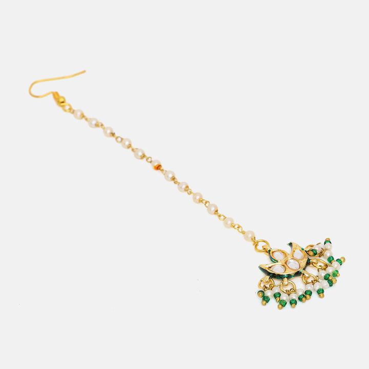 Kundan Maang Tikka with Pearls | SHOBITAM