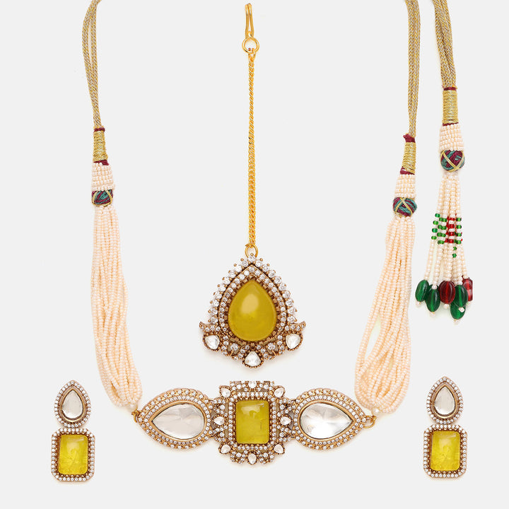 Green Stone and Moissanite Necklace with matching Earrings and Maang Tikka | SHOBITAM