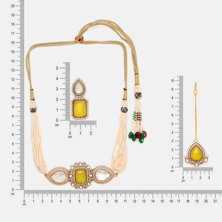 Green Stone and Moissanite Necklace with matching Earrings and Maang Tikka | SHOBITAM