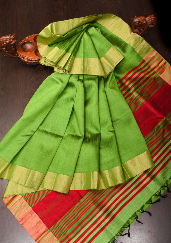 Radiant Green Raw Silk Saree with Tissue Zari Border and Vibrant Red Pallu| SILK MARK CERTIFIED