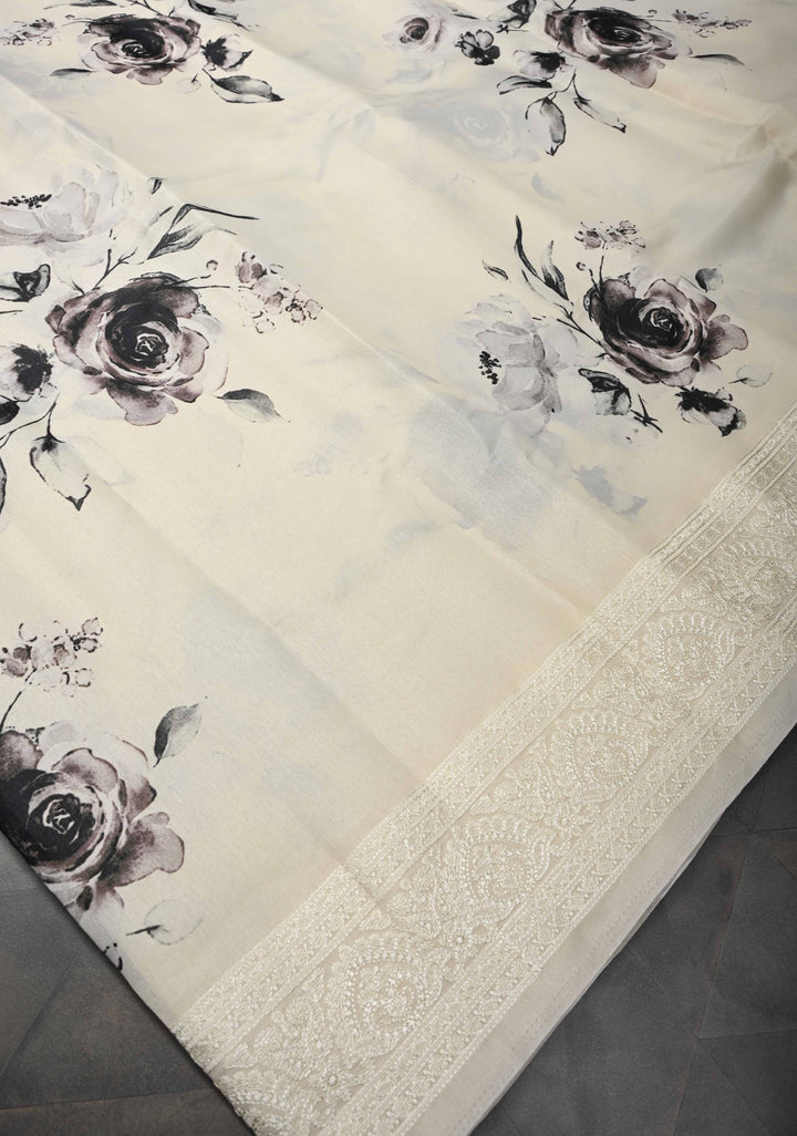 Cream Viscose  Saree With Floral Digital Print And Thread Work Border