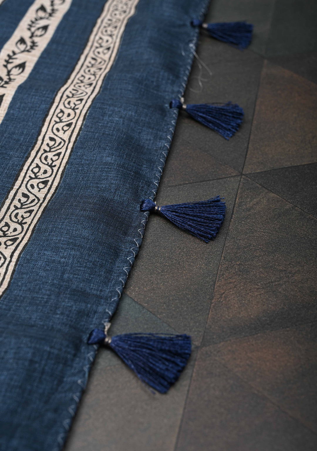 Elegant fine cutwork with floral jaal digital print semi tussar Embroidery Saree in Blue
