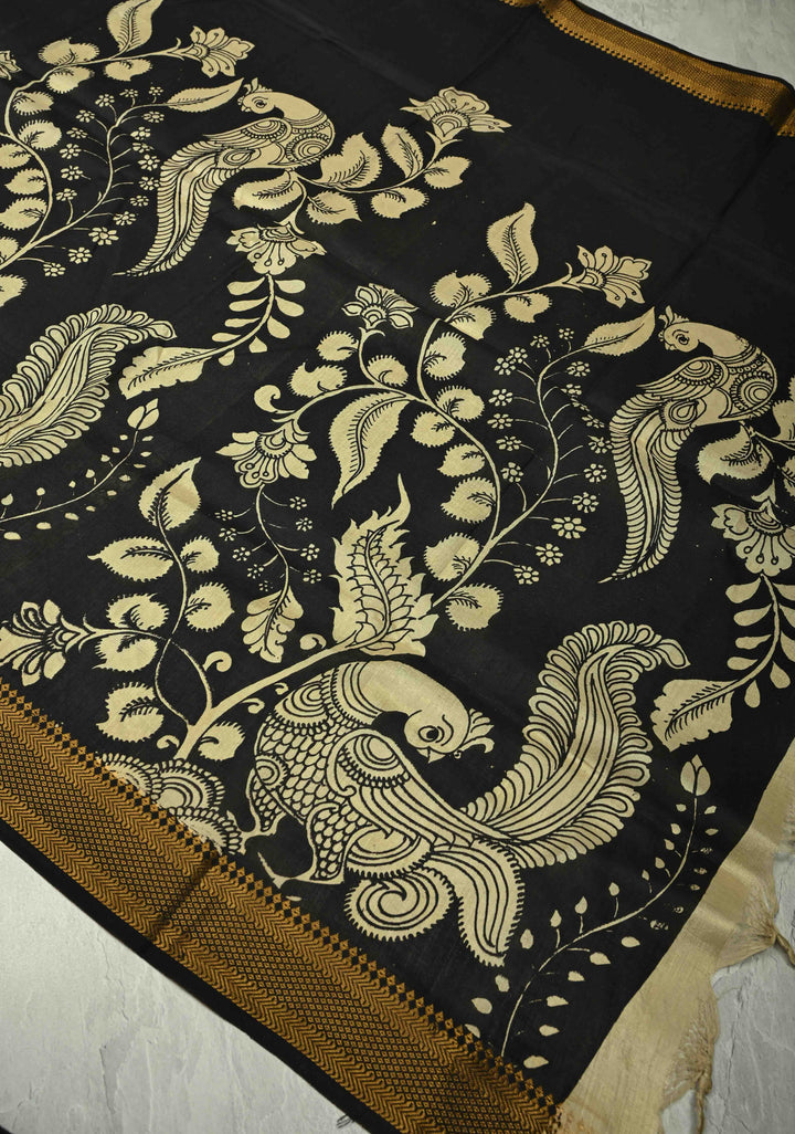 DUPATTA : Black Pen Kalamakari on Mangalagiri Silk Cotton Dupatta with Peacock Design and Zari Border