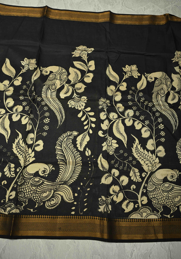 DUPATTA : Black Pen Kalamakari on Mangalagiri Silk Cotton Dupatta with Peacock Design and Zari Border