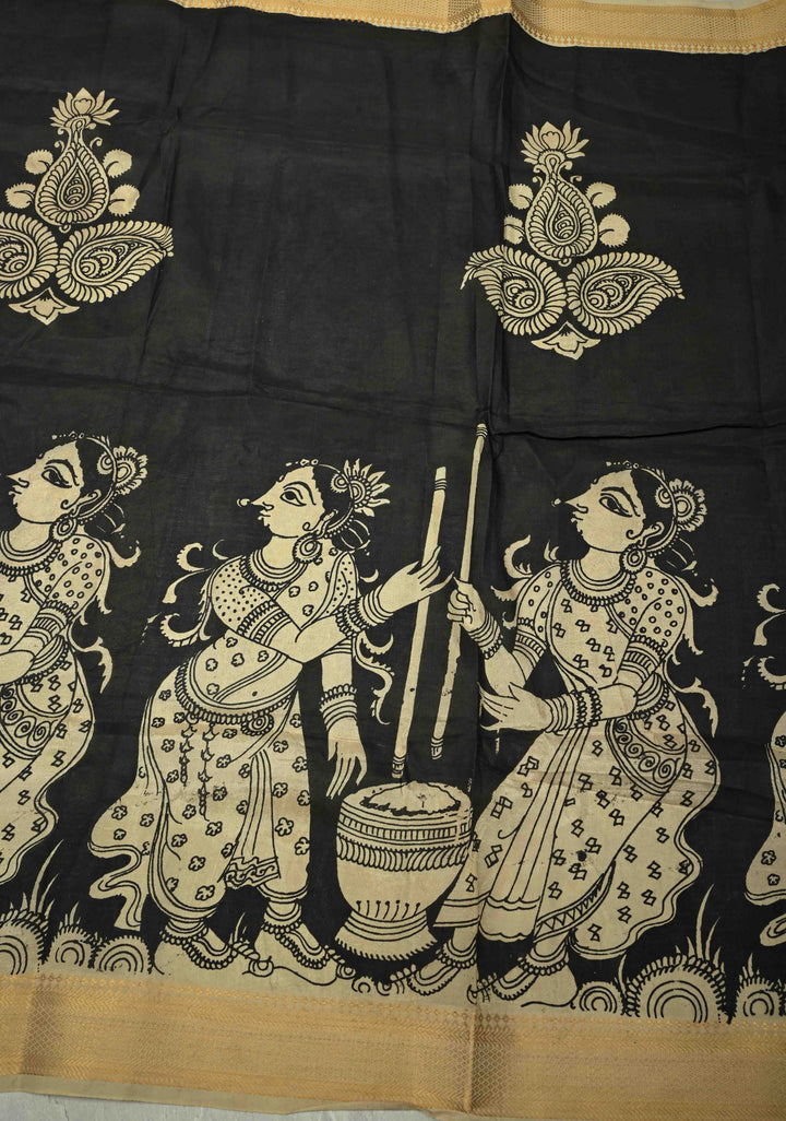 DUPATTA : Black Pen Kalamakari on Mangalagiri Silk Cotton Dupatta with churnning Butter Theme and Zari Border