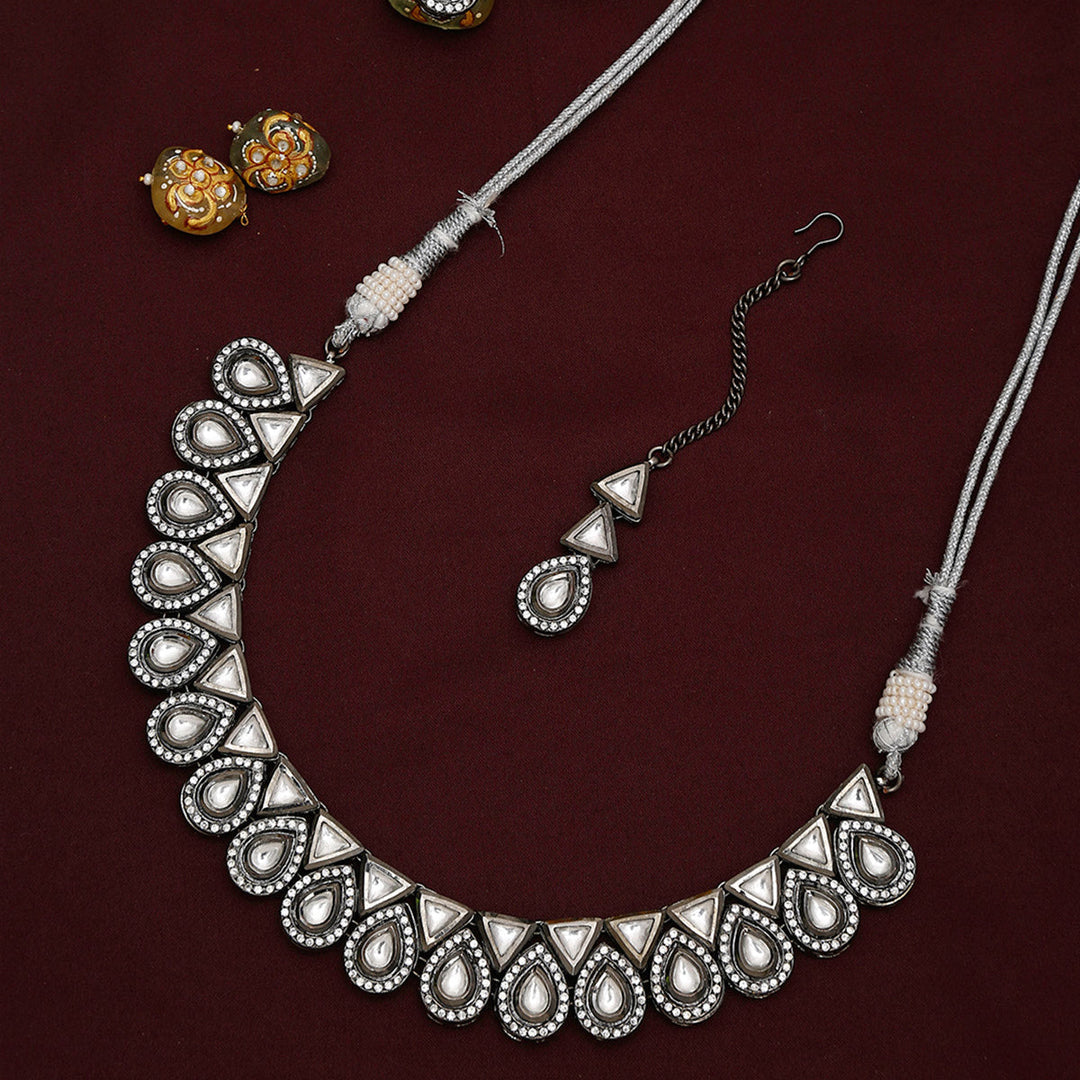 Silver Kundan Choker with Earrings and Maang Tikka | SHOBITAM
