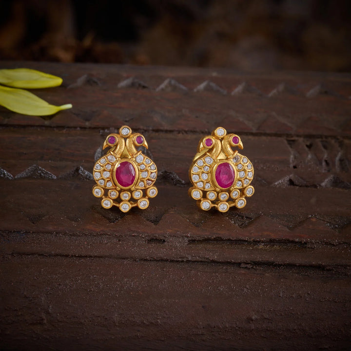 Pure 92.5 Pavonine Studs