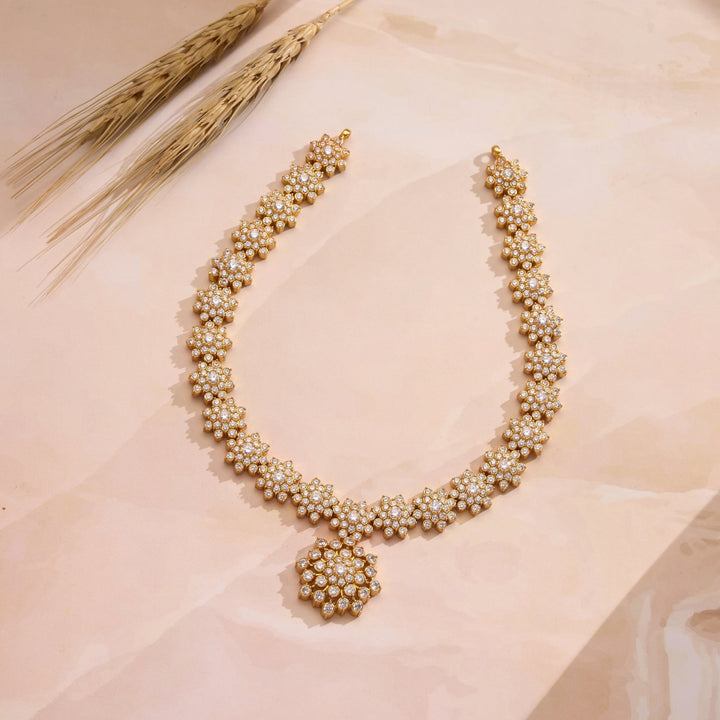 Kiana Star Necklace | SHOBITAM