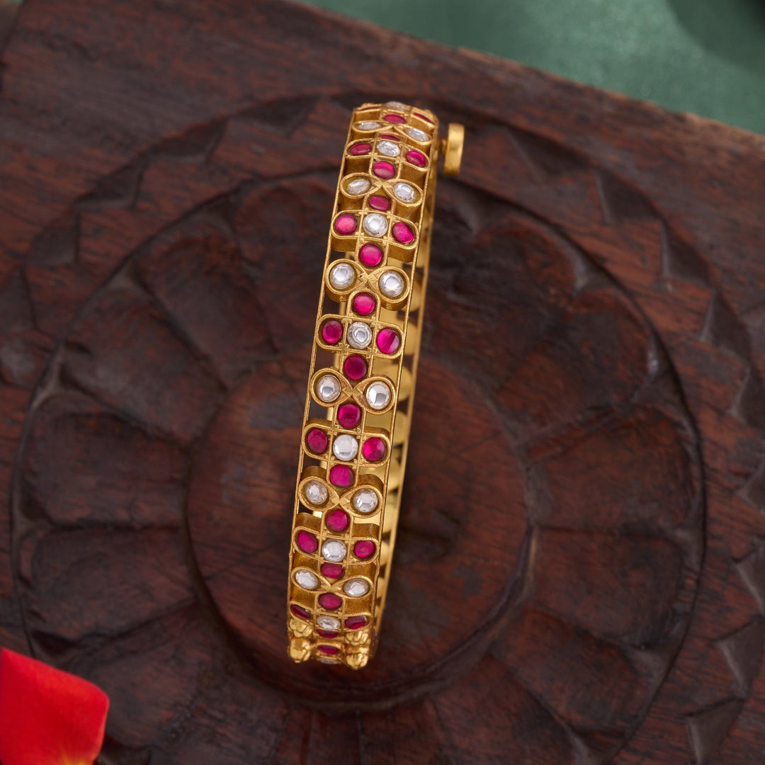 Gulika Kundan Bangles
