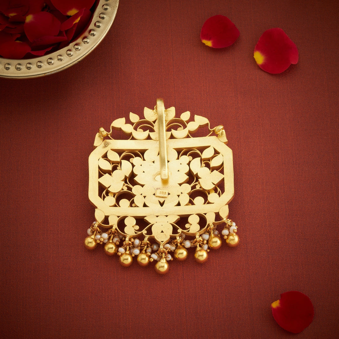 92.5 Silver,Gold Palted Rectara-Padma Kundan Pendant | SHOBITAM