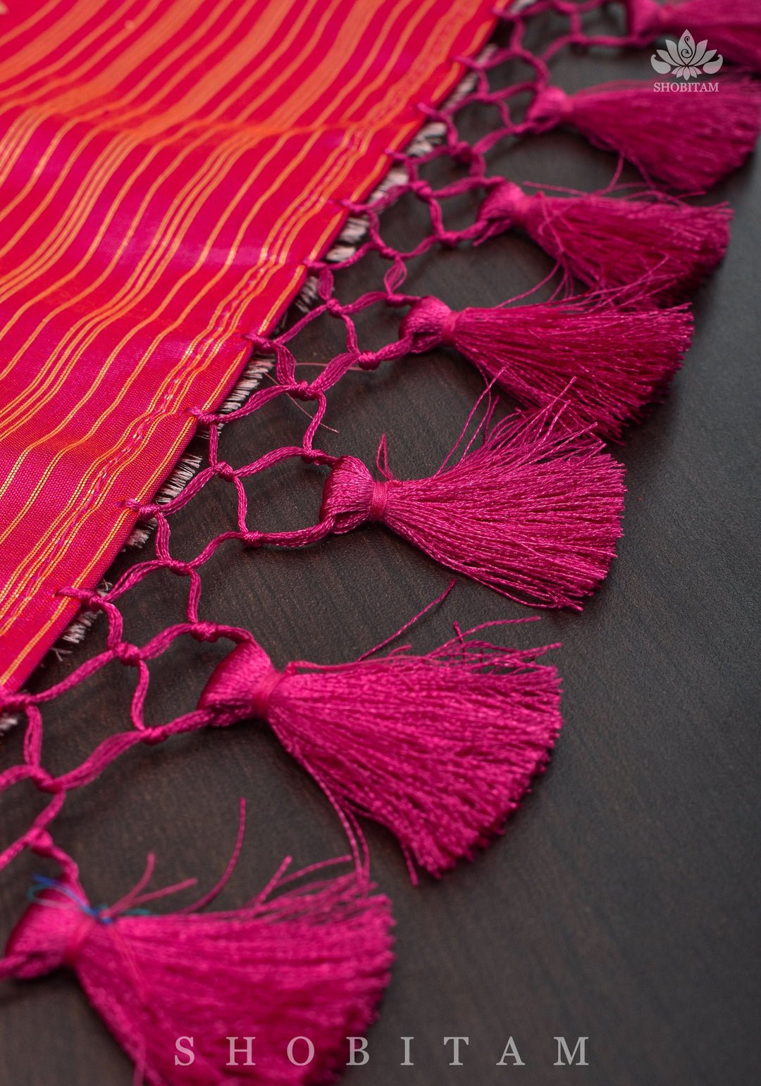 Peachy Pink Banarasi Brocade Silk Saree with Kadhiyal  Border | SILK MARK CERTIFIED