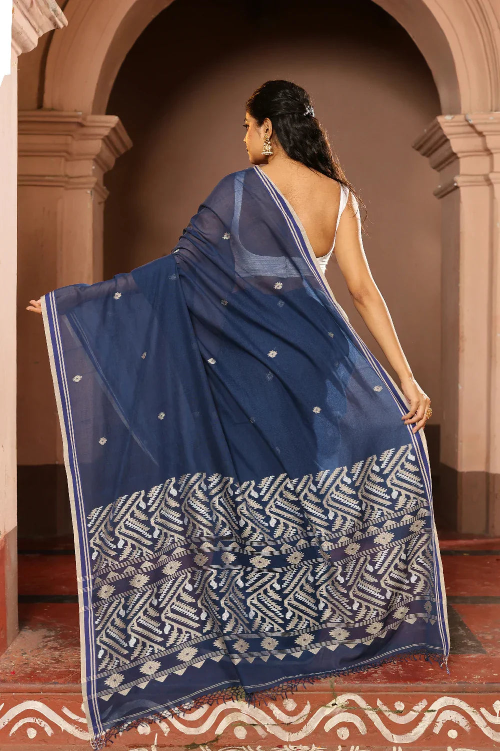 Handloom Navy Blue Pure Cotton Jamdani Saree | SHOBITAM