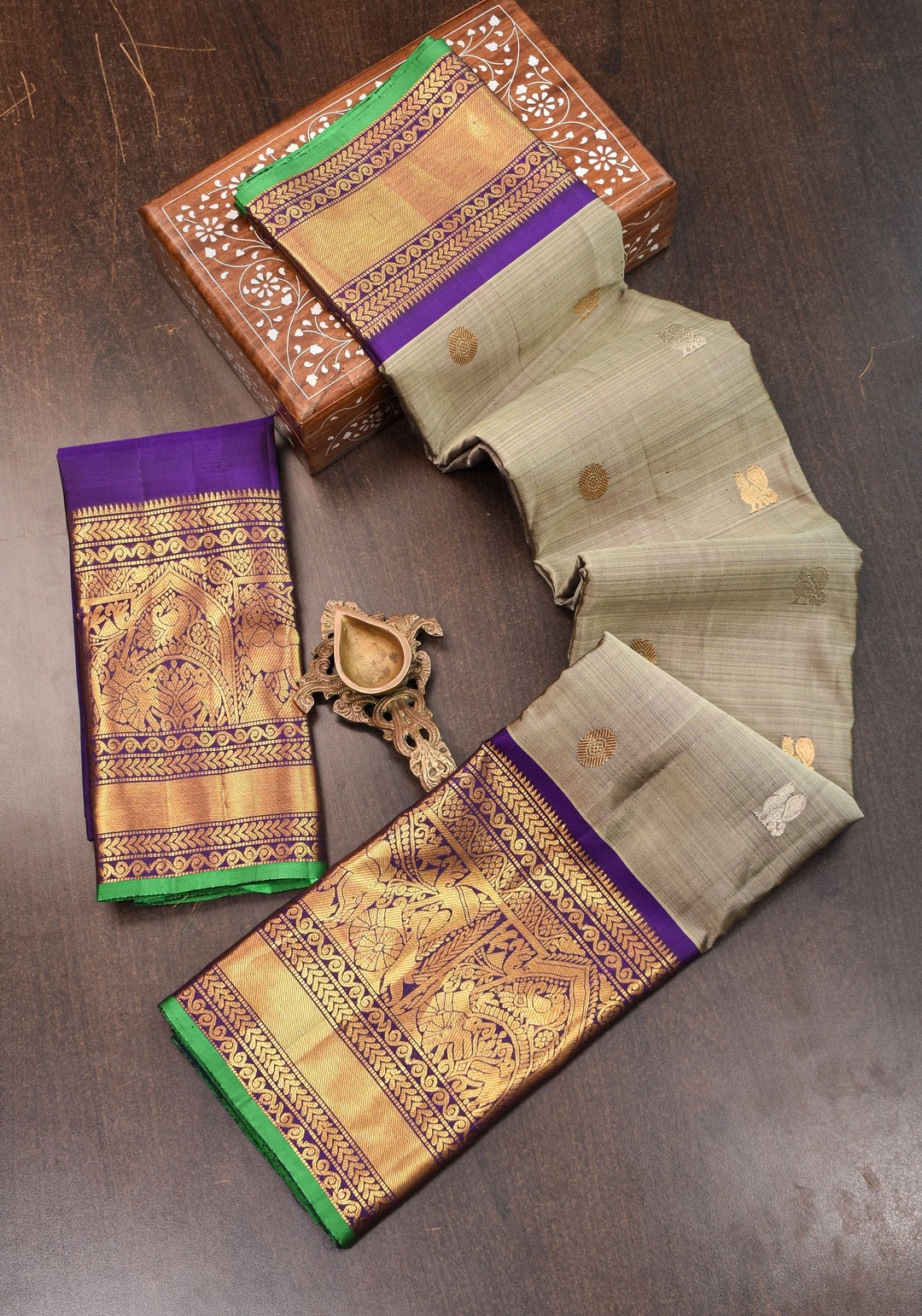 Exquisite Handwoven  Gadwal Pure Silk Saree in Gray and Purple with 11" wide zari Border | SILK MARK CERTIFIED