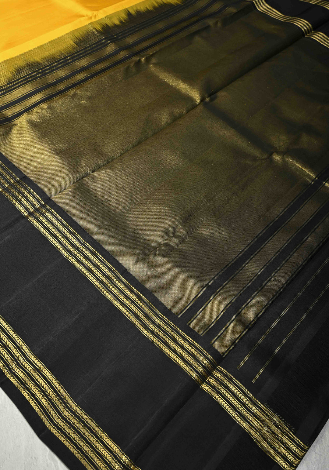 Authentic Yellow Korvai Gadwal Silk Saree with Grand Pallu, Black Borders and Zari | SILK MARK CERTIFIED