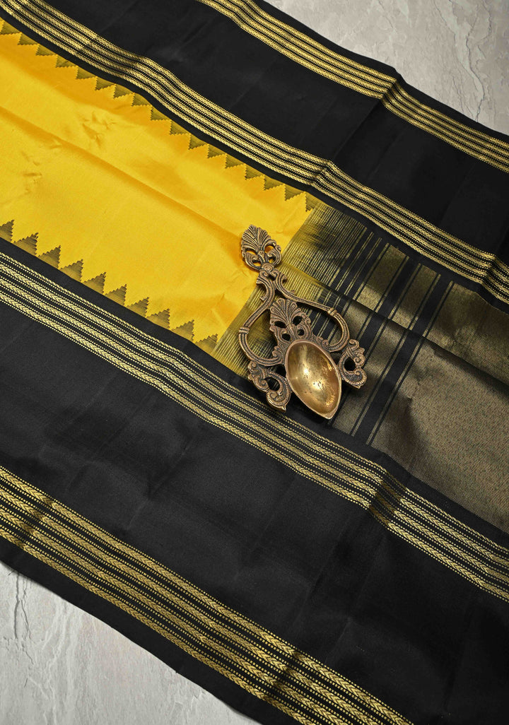 Authentic Yellow Korvai Gadwal Silk Saree with Grand Pallu, Black Borders and Zari | SILK MARK CERTIFIED