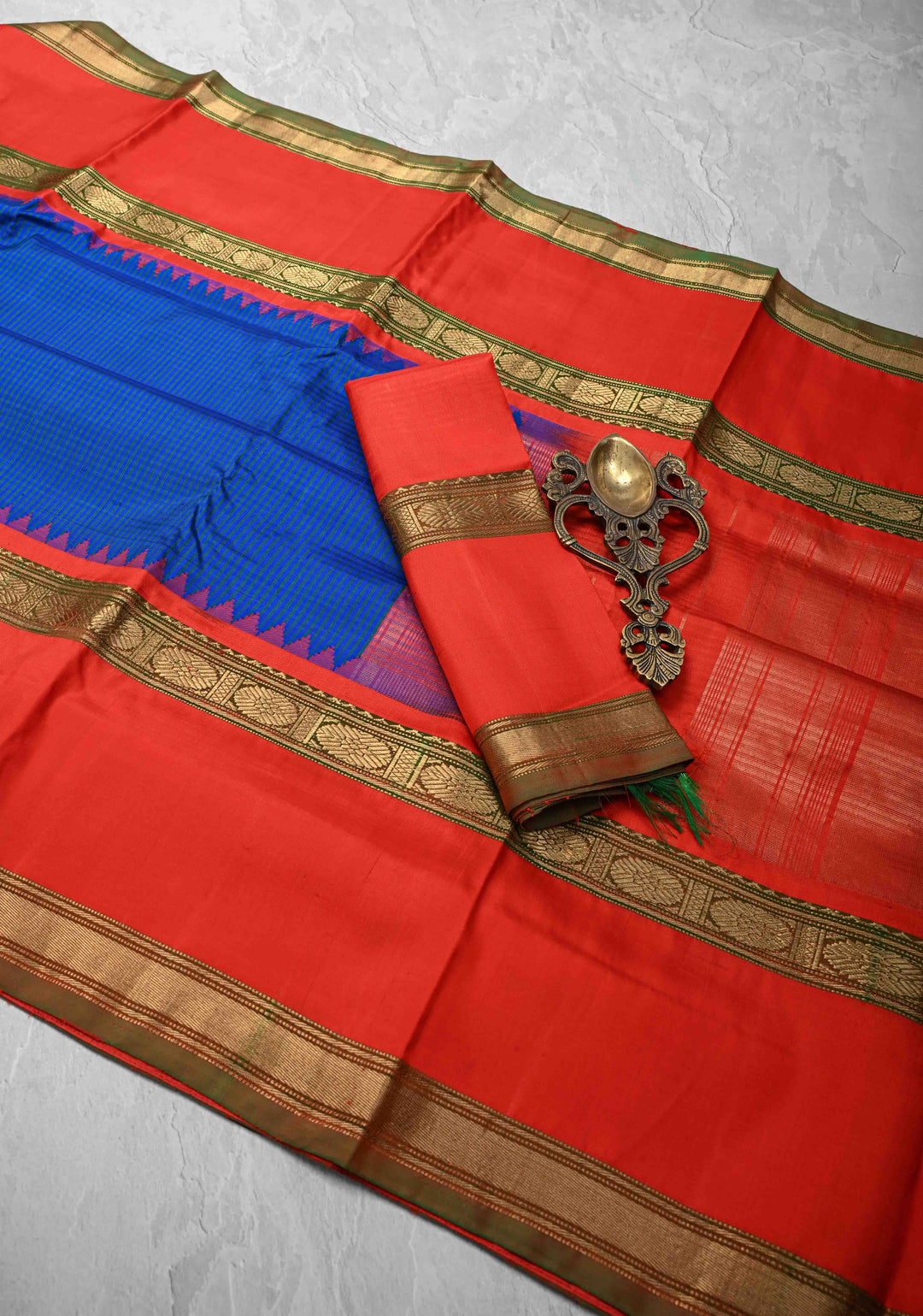 Gadwal Silk Saree with Blue & Green Stripes and Rettaipet Zari Border | SILK MARK CERTIFIED