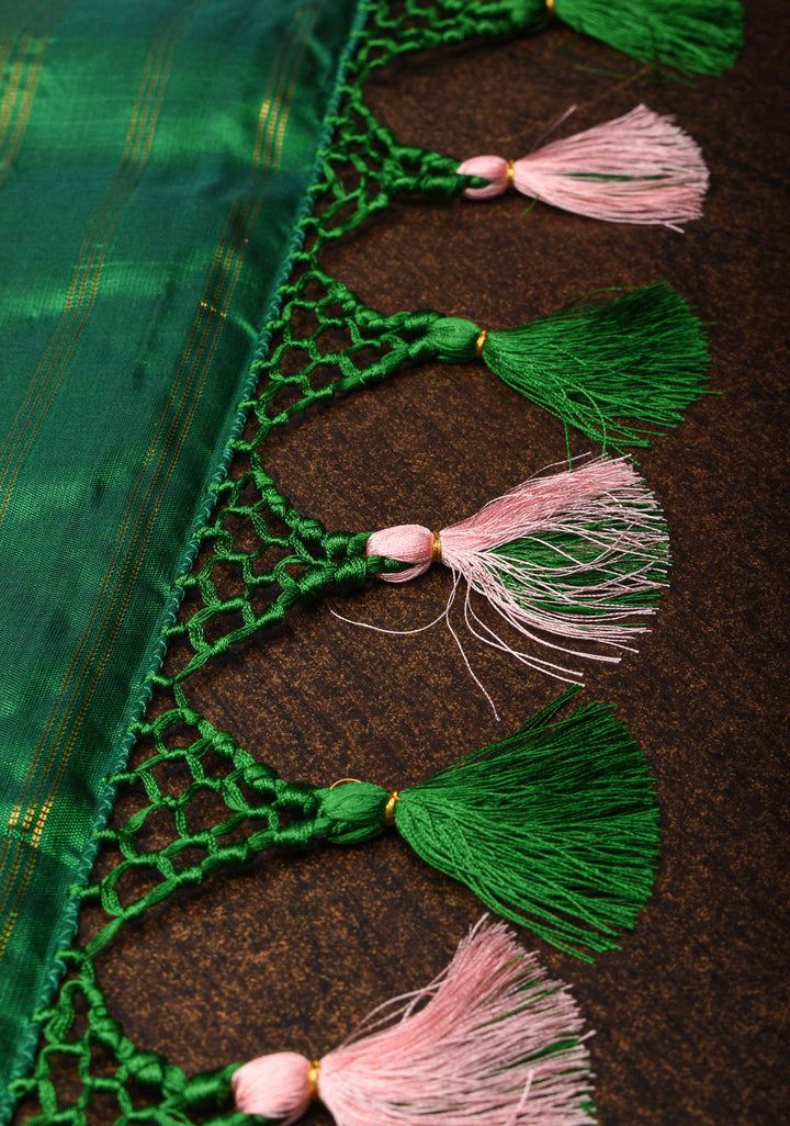 Baby Pink Gadwal silk Saree in Checks with Green Contrast Border  | SILK MARK CERTIFIED