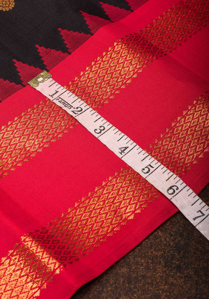 Black Gadwal Silk Saree with Sona Rupa Buttas and Contrast Rettaipet Border | SILK MARK CERTIFIED