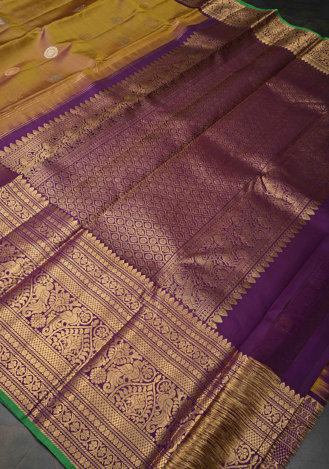 Gold Dual Tone Gadwal Silk Saree with Silver-Gold  Buttas and Contrast Wide Border | SILK MARK CERTIFIED