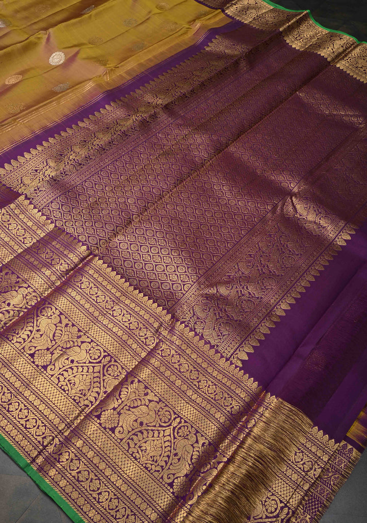 Gold Dual Tone Gadwal Silk Saree with Silver-Gold  Buttas and Contrast Wide Border | SILK MARK CERTIFIED