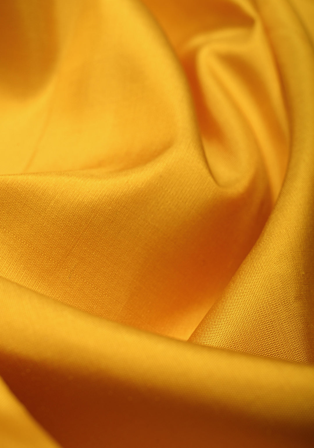 Yellow Gadwal Silk Saree with Contrast Rettaipet Zari Border | SILK MARK CERTIFIED