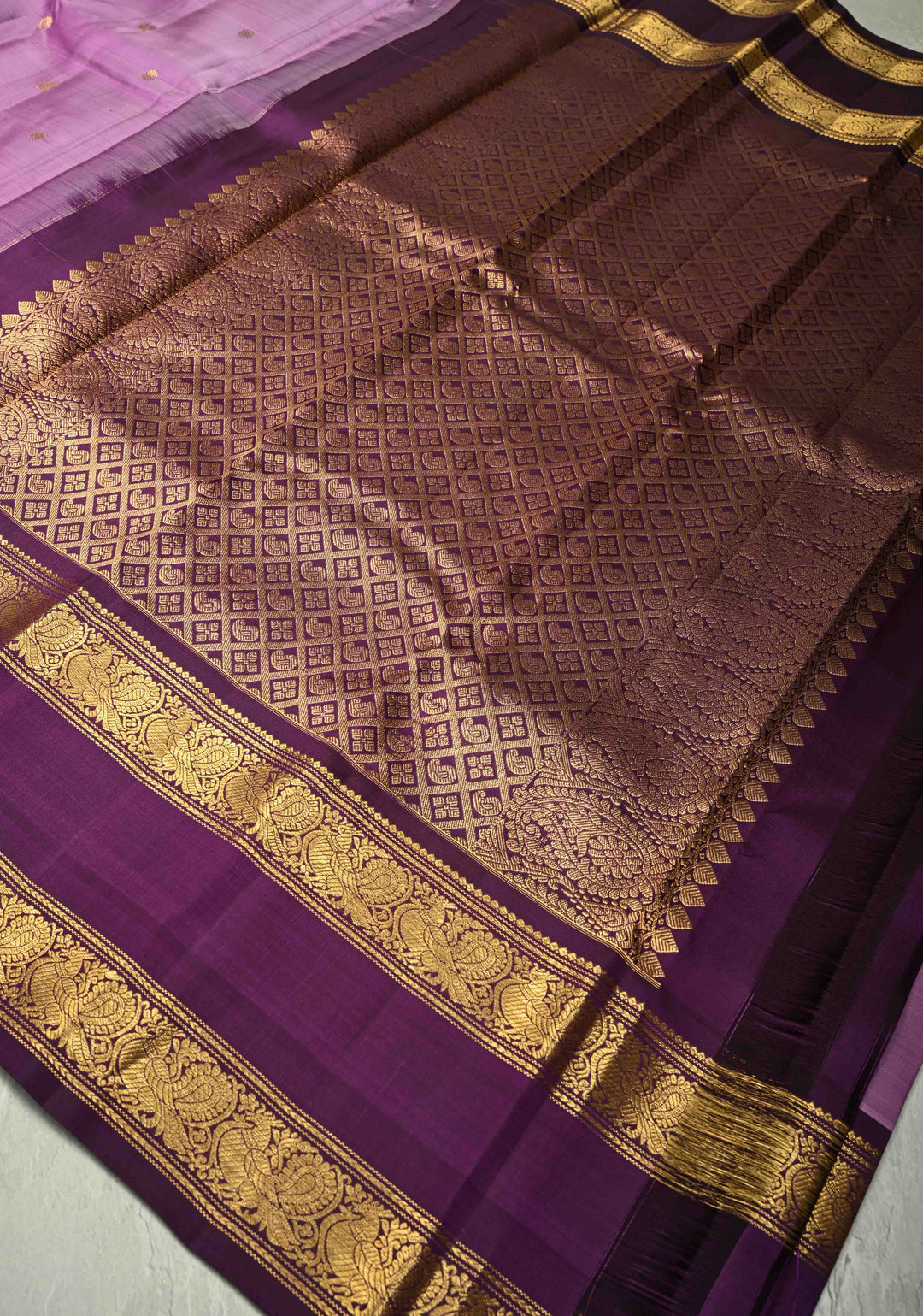 Lavender Blush Gadwal Silk Saree with Zari Buttas and Contrast Rettaipet Border | SILK MARK CERTIFIED