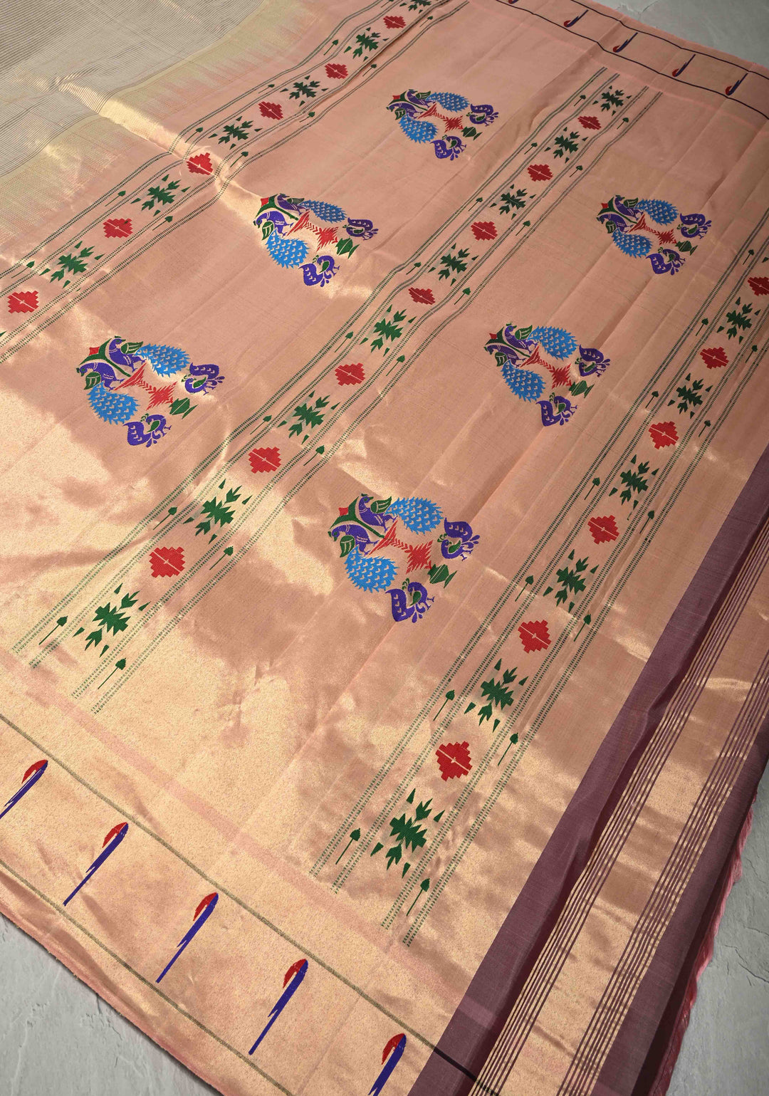 Beige Gadwal Paithani Handloom Silk Saree with Single Muniya Borders and Peacock Motifs on Pallu | SILK MARK CERTIFIED | SHOBITAM
