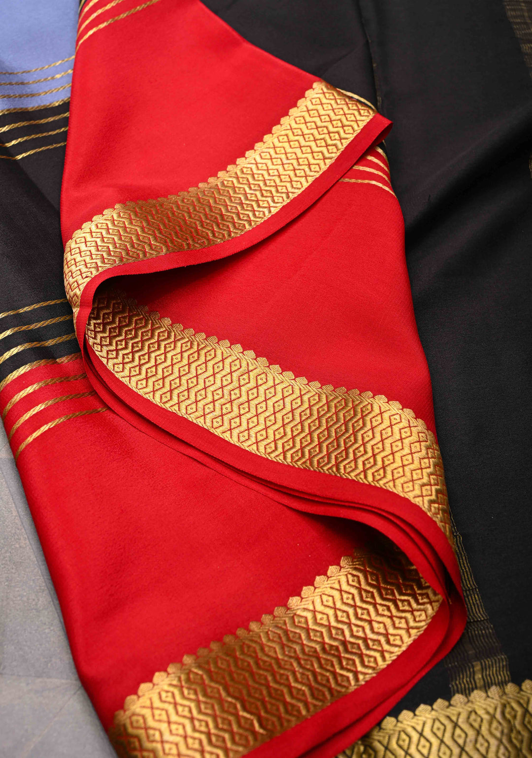 Mysore Silk Saree in Gray with Horizontal stripes and Panel Border in KSIC Grade Thickness | SILK MARK CERTIFIED | SHOBITAM
