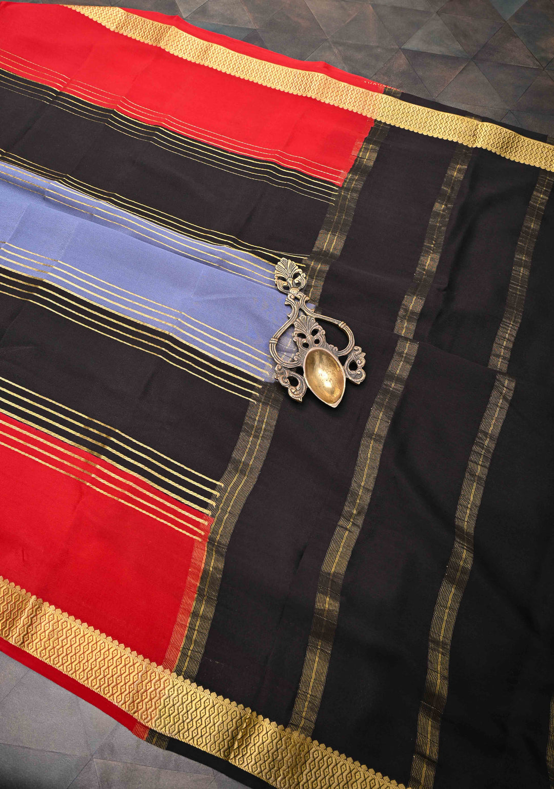 Mysore Silk Saree in Gray with Horizontal stripes and Panel Border in KSIC Grade Thickness | SILK MARK CERTIFIED | SHOBITAM
